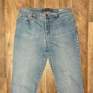 Gloria Vanderbilt Amanda Jeans Womens Size 12 Blue Tapered Mid Rise Pants